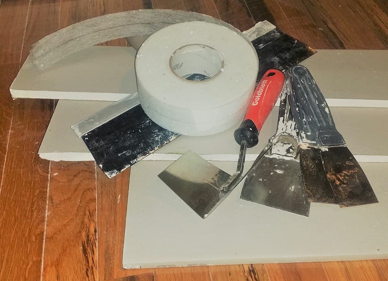 Outils et bandes pour joints de placo